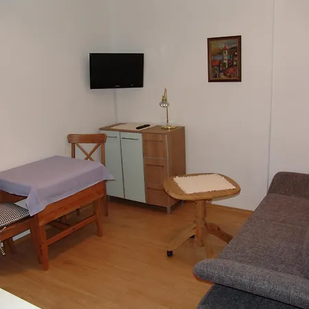 Haus Christl Gasthof *